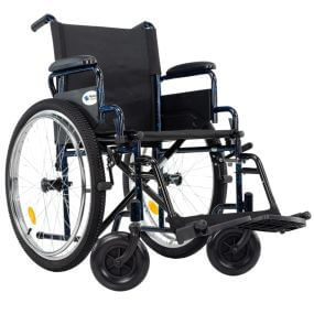 Silla de ruedas neumática modelo Flama con descansapiés